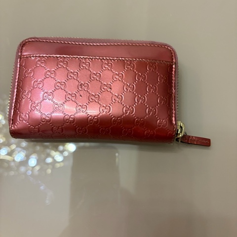 Gucci Logo壓紋卡夾附鑰匙鏈