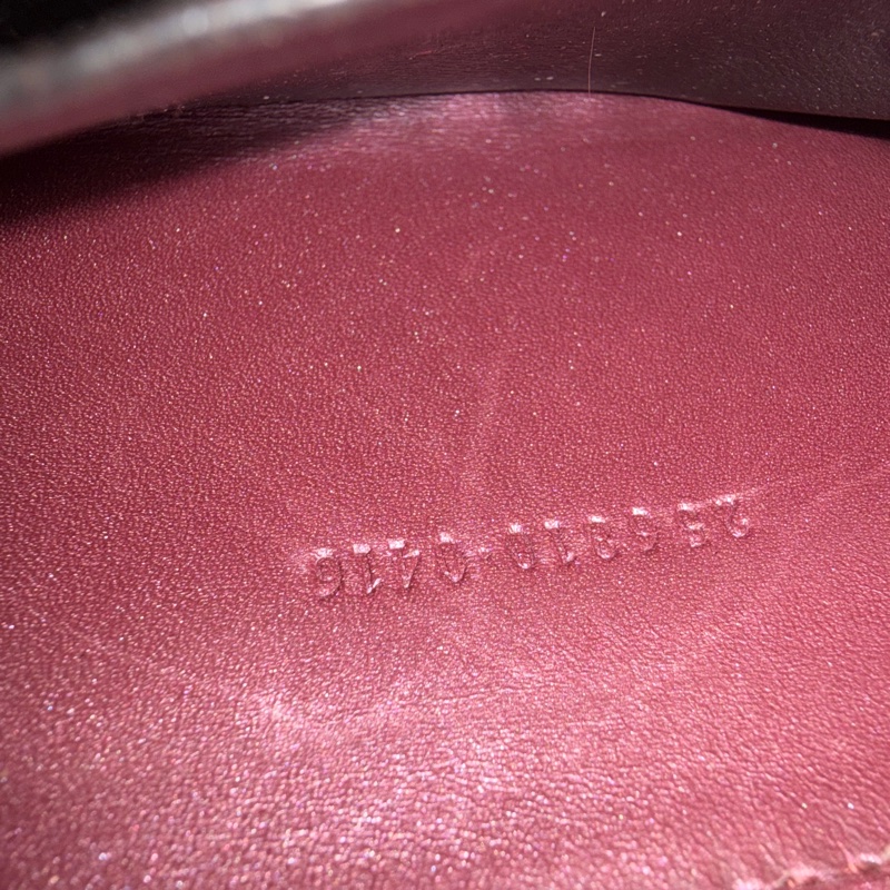 Gucci Logo壓紋卡夾附鑰匙鏈-3