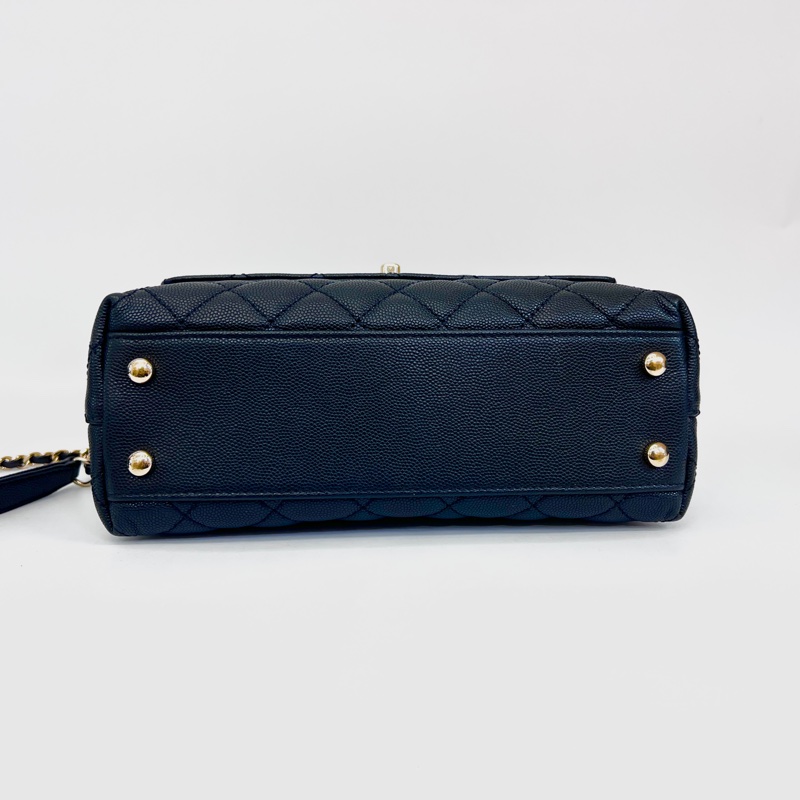 Chanel 黑荔枝牛皮金釦coco handle 24手提肩斜背包-2