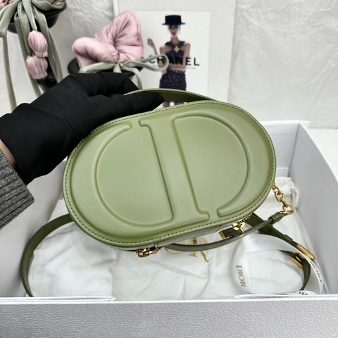 迪奧/Dior 牛油果綠豬鼻子鏈條包