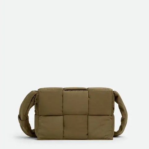全新BV Bottega Veneta Small Padded Cassette 尼龍斜背包