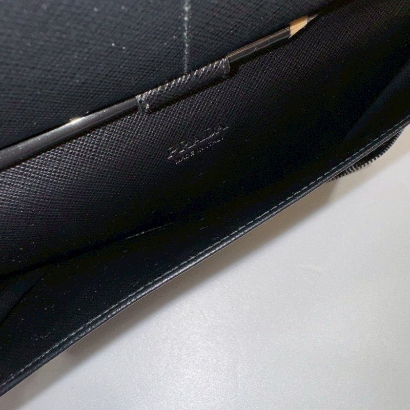 PRADA 長夾/皮夾 9成新-10
