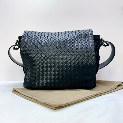 BV 編織小羊皮翻蓋式郵差包