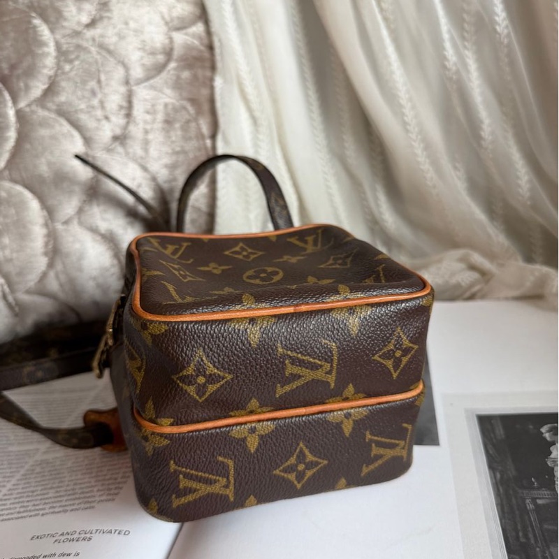 路易威登斜挎包  Louis Vuitton經典老花雙層相機包 斜挎 包包 女生 男生 louis vuitton camera bag-5