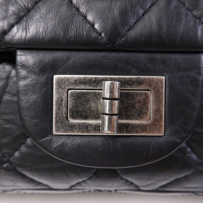 CHANEL 牛皮皮革2.55 Large銀扣鏈帶肩背袋-6