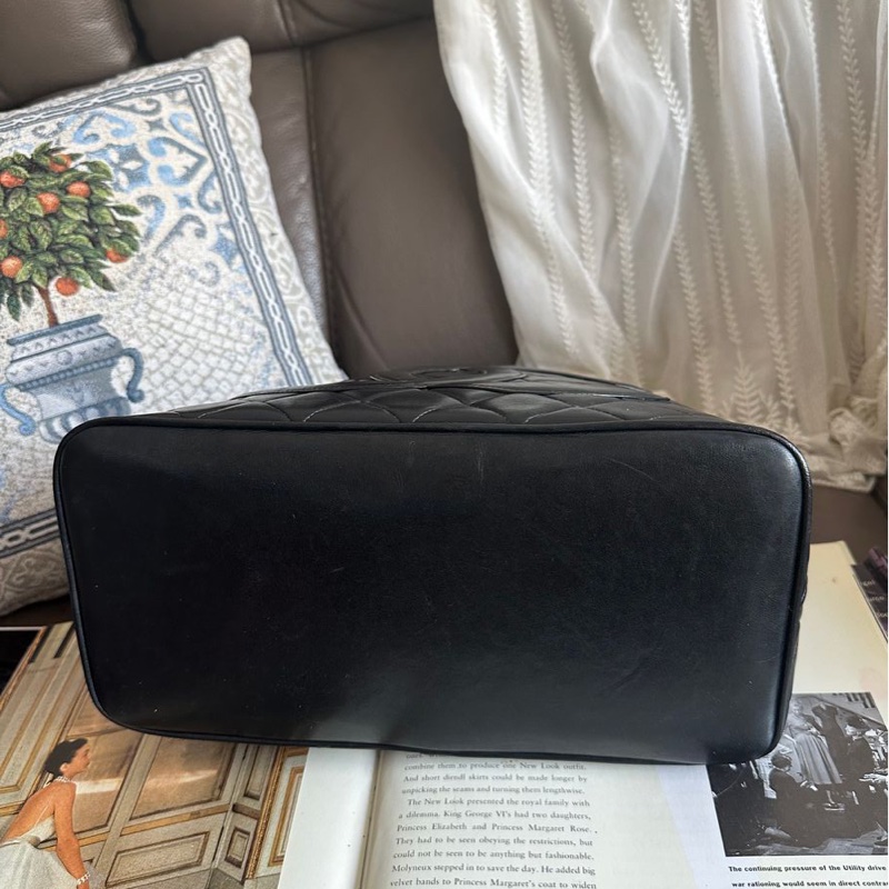 香奈兒 黑色 皮革 希爾頓包 黑銀 托特包 中古 包包 手袋 vintage chanel bag-2