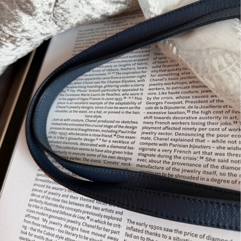 普拉特 深藍色尼龍托特包 prada nylon shoulder tote bag經典 實用性高 包 通勤包 包包 女生 男生-15