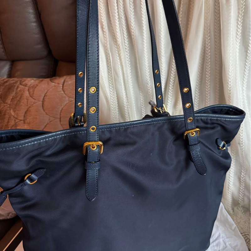 普拉特 深藍色尼龍托特包 prada nylon shoulder tote bag經典 實用性高 包 通勤包 包包 女生 男生-20