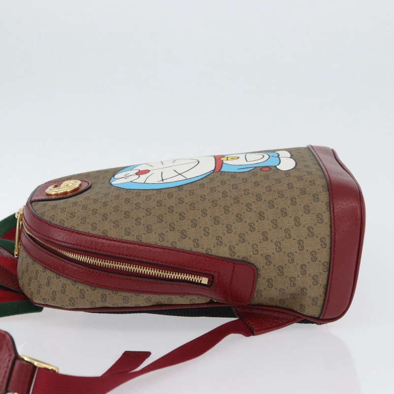 【日本直送】GUCCI Micro GG Supreme哆啦A夢雙肩包 PVC 米色 金色 647816 正品 LNZ825SAM-3