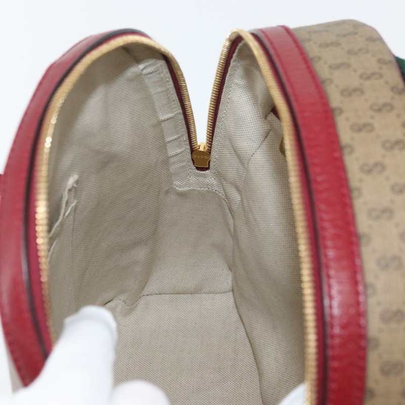 【日本直送】GUCCI Micro GG Supreme哆啦A夢雙肩包 PVC 米色 金色 647816 正品 LNZ825SAM-24