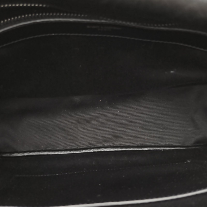 SAINT LAURENT 黑色羊皮銀扣Niki大號郵差包-5