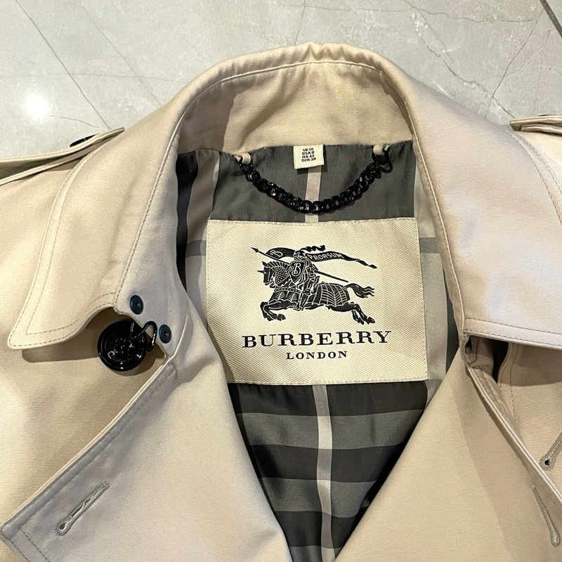 Burberry 巴寶莉 米白卡其色風衣外套/US8號/99新美品-1