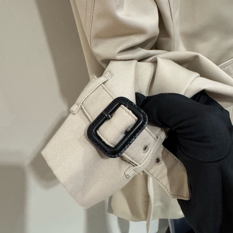Burberry 巴寶莉 米白卡其色風衣外套/US8號/99新美品-6