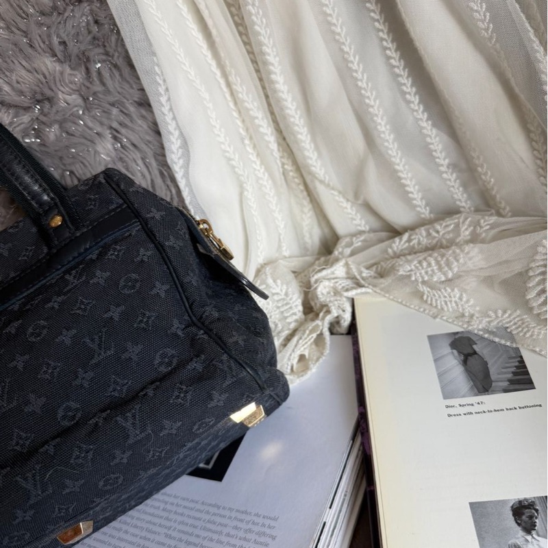 路易威登 牛仔丹寜 包 腋下包   經典 實用性高 包包 托特包 Vintage louis vuitton navy denim Monogram Mini Lin Josephine PM-7