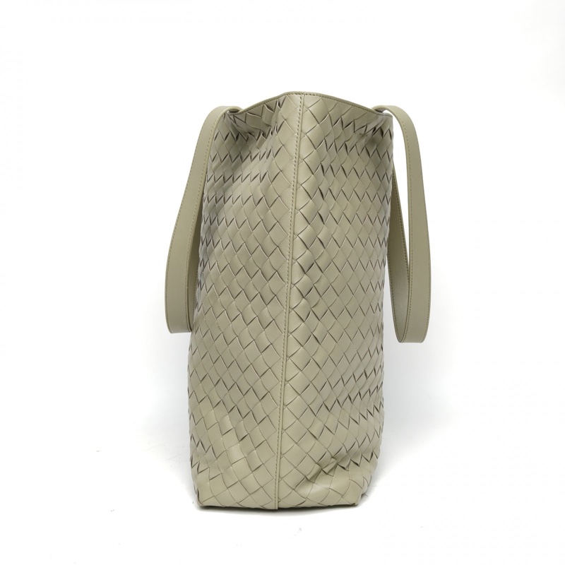 BOTTEGA VENETA 綠色牛皮BV豎版經典編織手提-1