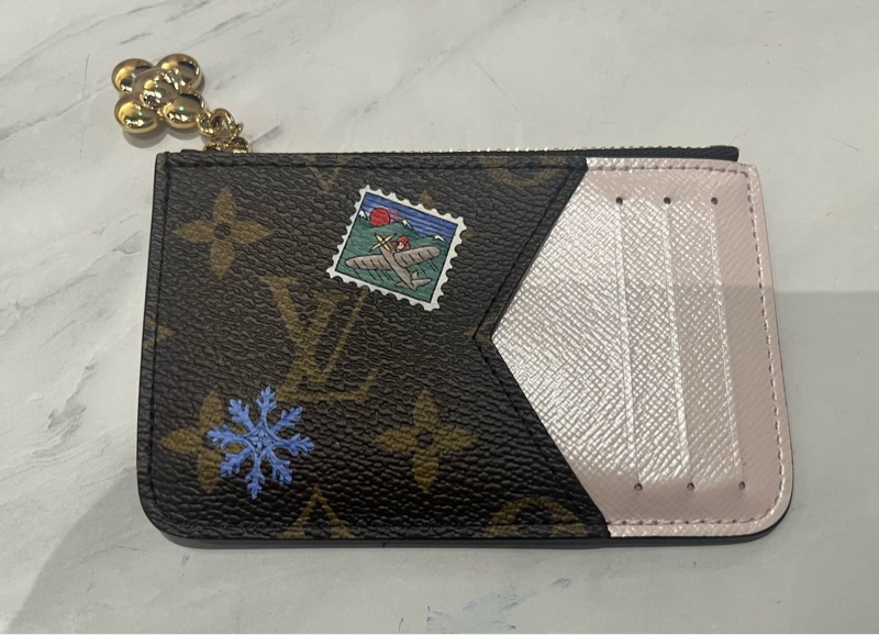 Louis Vuitton vivienne wenrer holiday romy-1