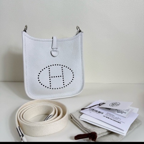 Hermes 愛馬仕伊芙琳 新白色 new white mini