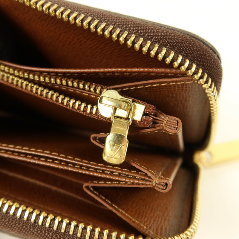 LOUIS VUITTON Monogram Long Round Wallet金扣長錢包-7