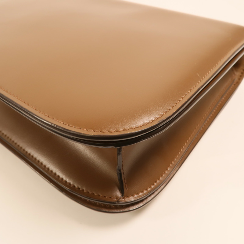 CELINE 牛皮皮革Classic Box Medium金扣肩背袋-13
