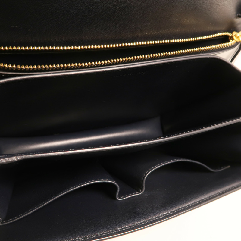 CELINE 牛皮皮革Classic Box Medium金扣肩背袋-4