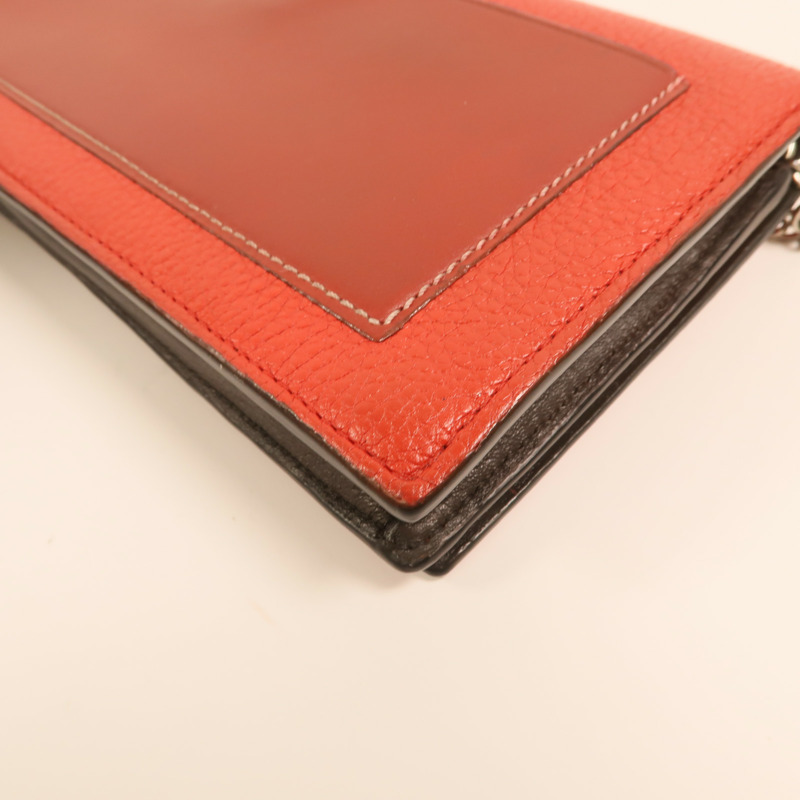 LOEWE 牛皮皮革Wallet On Chain金扣鏈帶肩背袋-12