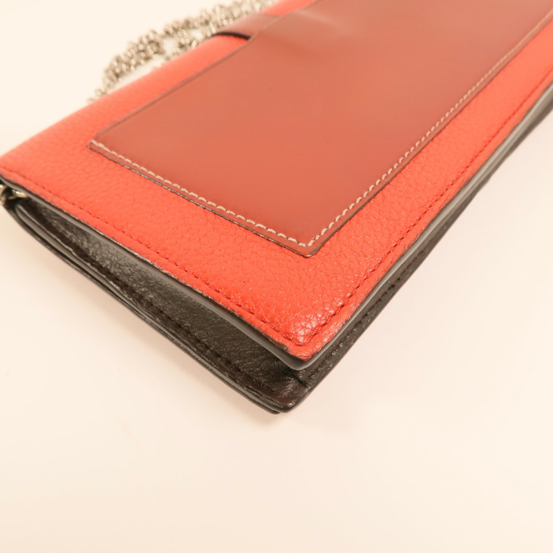 LOEWE 牛皮皮革Wallet On Chain金扣鏈帶肩背袋-13