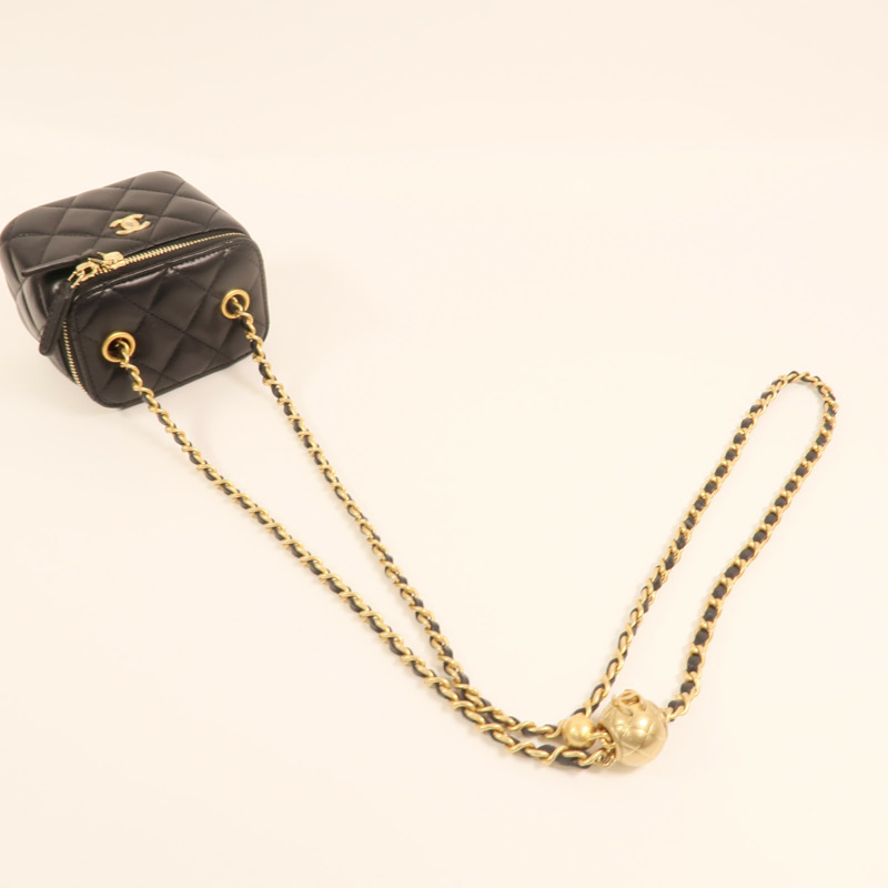 CHANEL 羊皮皮革Mini Vanity Case With Gold Ball金扣鏈帶肩背袋-7