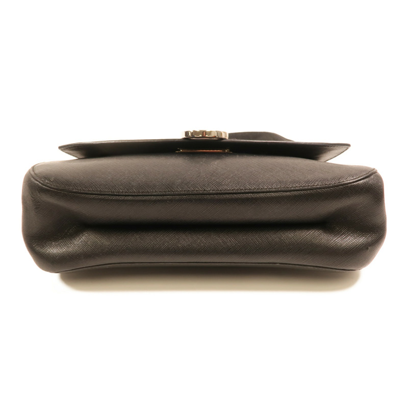 Salvatore Ferragamo 牛皮皮革Gancini銀扣肩背袋-3