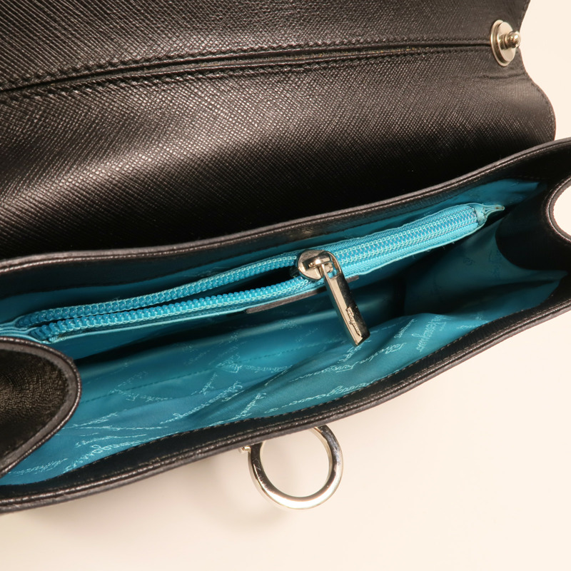 Salvatore Ferragamo 牛皮皮革Gancini銀扣肩背袋-4