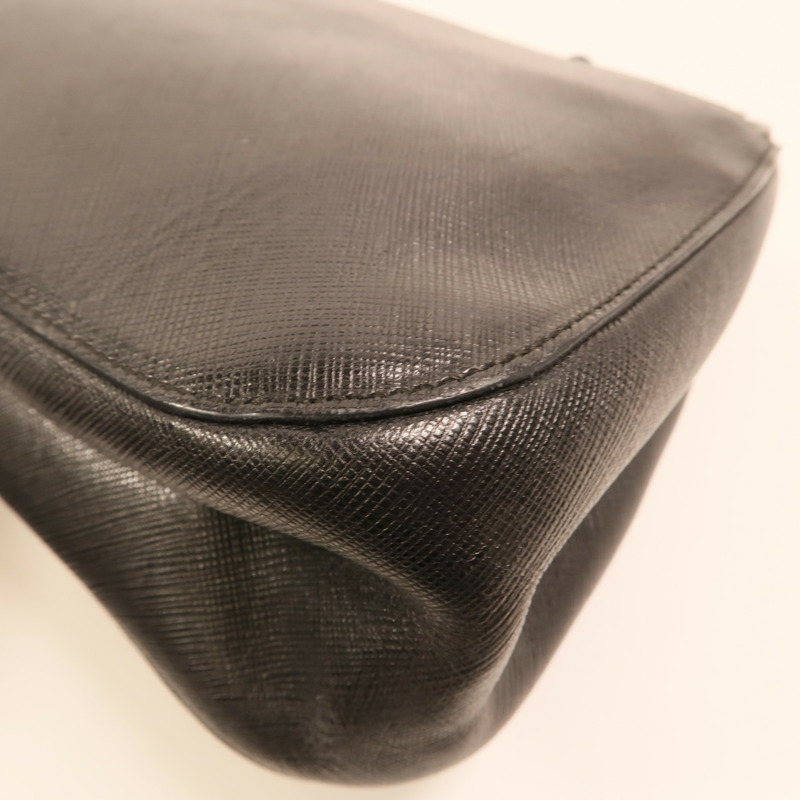 Salvatore Ferragamo 牛皮皮革Gancini銀扣肩背袋-9