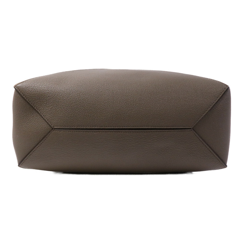 LOEWE 牛皮皮革Puzzle Fold金扣手挽袋-3