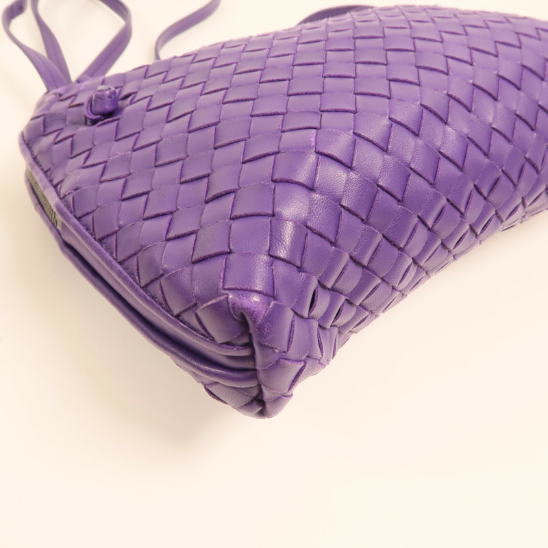 BOTTEGA VENETA 羊皮皮革Crossbody肩背袋-12