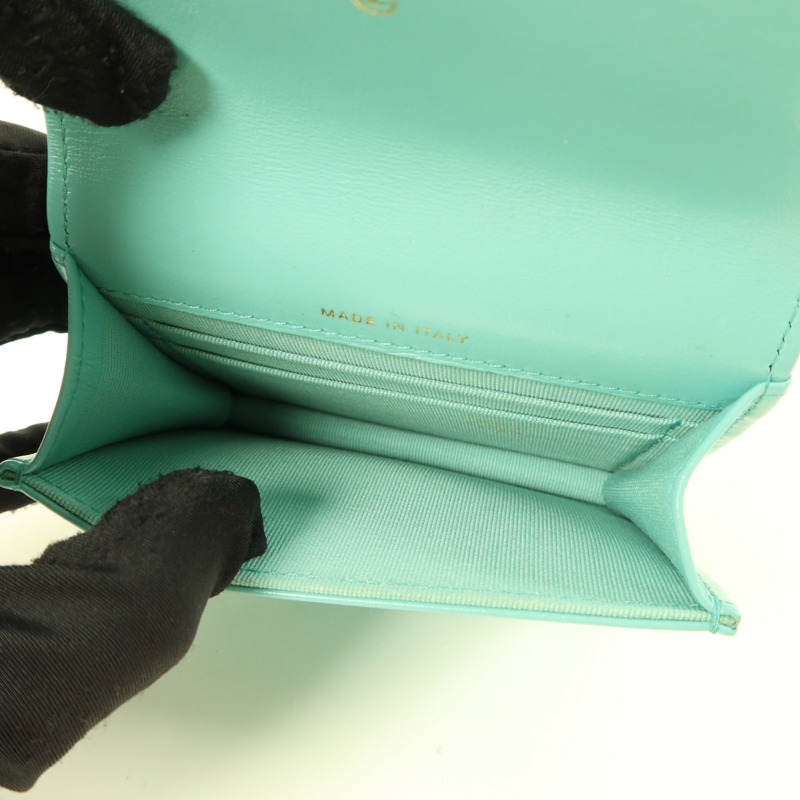 CHANEL 牛皮皮革Card Case金扣卡片套-5