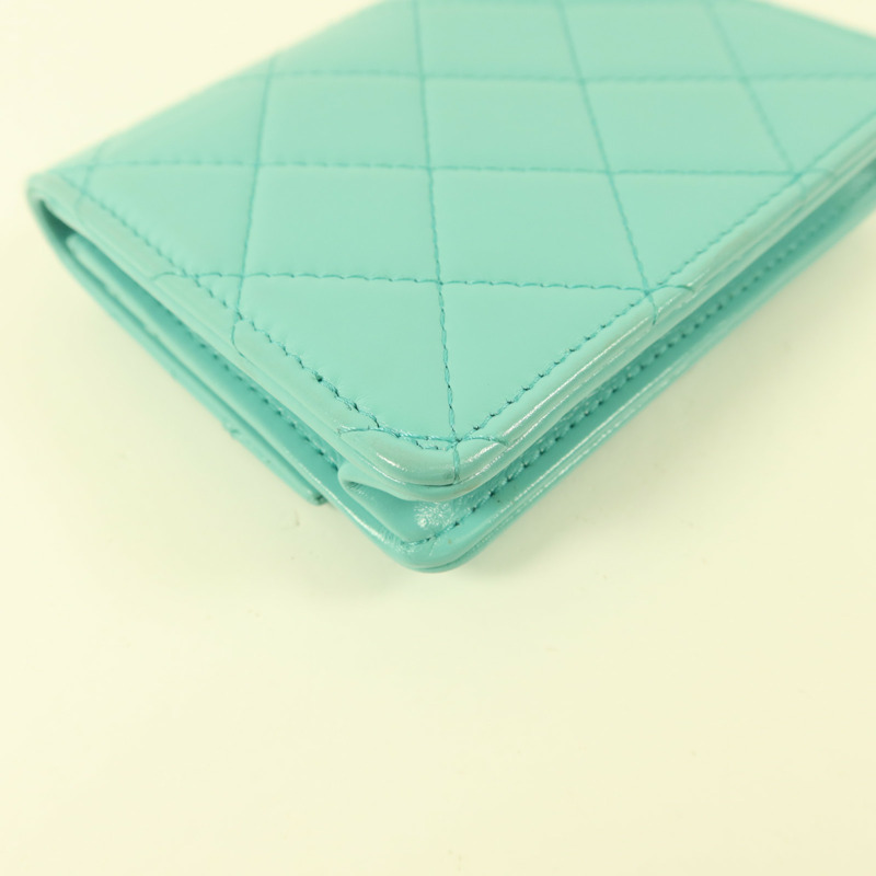 CHANEL 牛皮皮革Card Case金扣卡片套-13