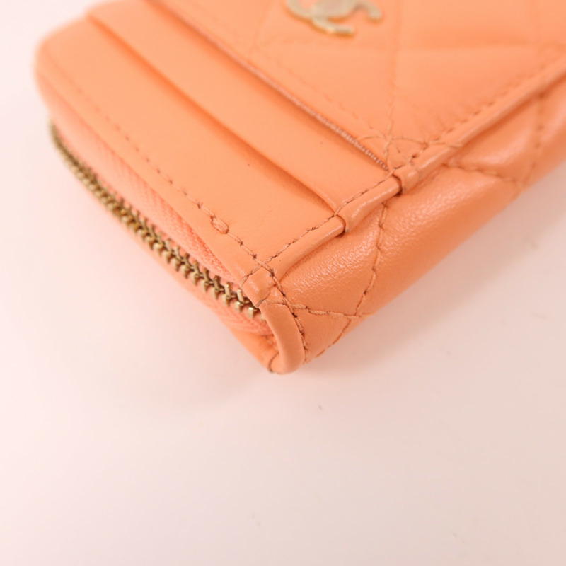 CHANEL 羊皮皮革Card Case金扣卡片套-10