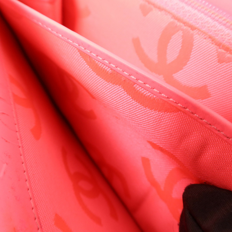 CHANEL 牛皮皮革Cambon Long Round Wallet銀扣長錢包-18