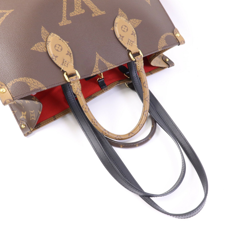 LOUIS VUITTON Monogram Giant On The Go MM金扣手挽肩背兩用袋-11