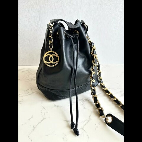 【LA LUNE】絕版中古包 Chanel黑色金扣水桶包 側背包 單肩包 斜孭包 二手包