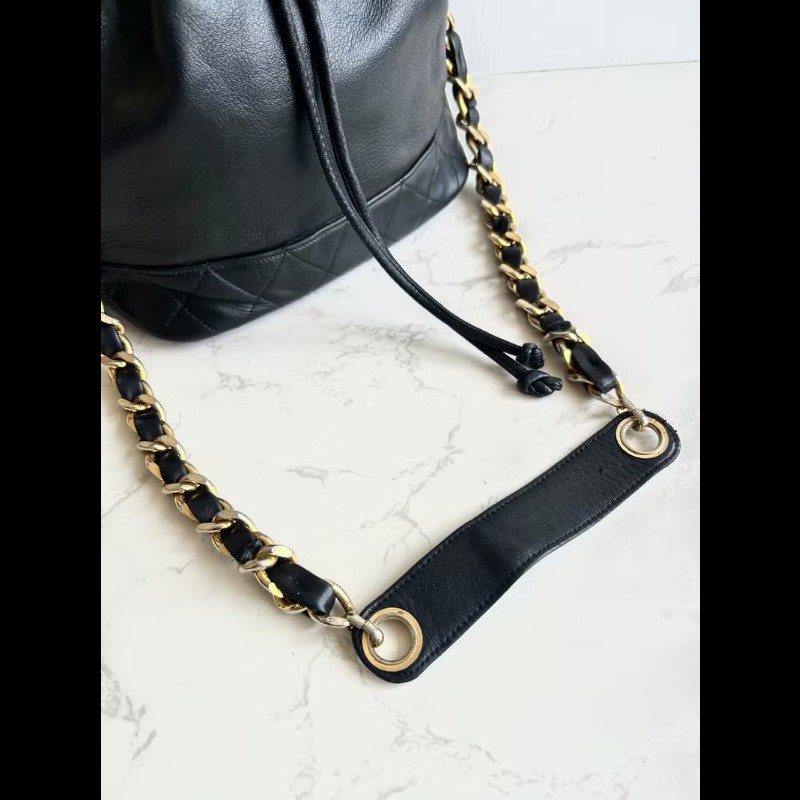 【LA LUNE】絕版中古包 Chanel黑色金扣水桶包 側背包 單肩包 斜孭包 二手包-8