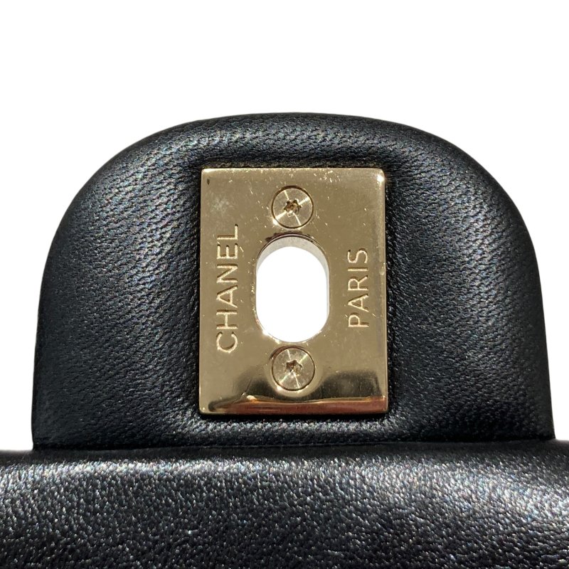 CHANEL 香奈兒 CLASSIC FLAP BAG 18 翻蓋側背包 羊皮 黑色 金釦-14