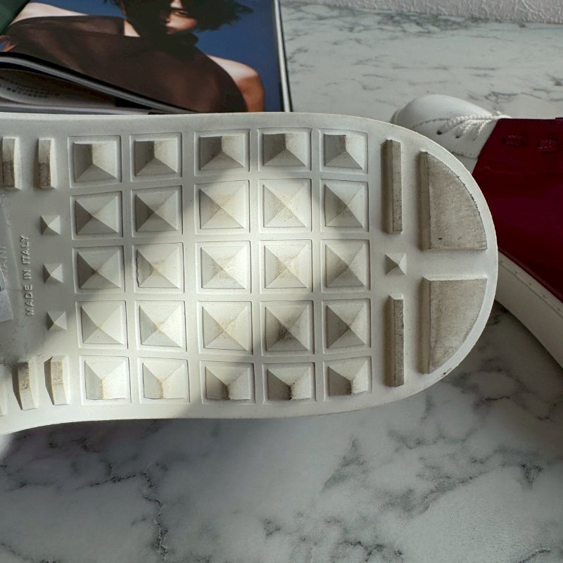 💖斷貨款 Valentino 白色拼櫻桃紅小錐形白鞋-5