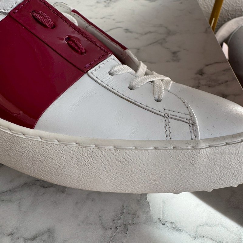 💖斷貨款 Valentino 白色拼櫻桃紅小錐形白鞋-14