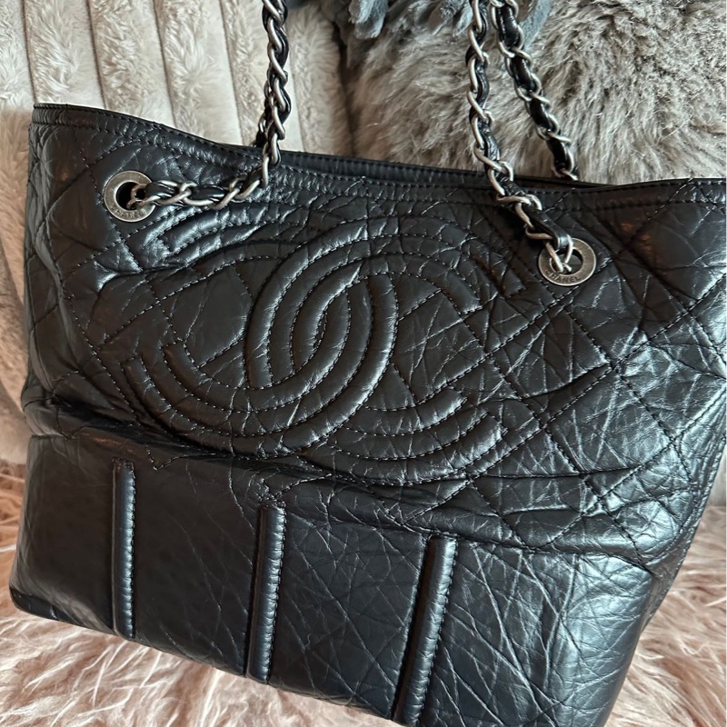 香奈兒黑色皮革鏈條托特包 多容量 鏈條包 肩背包 手提包 Chanel Paris-Moscow Black Calfskin Moscow Shopping small Tote chain bag-2