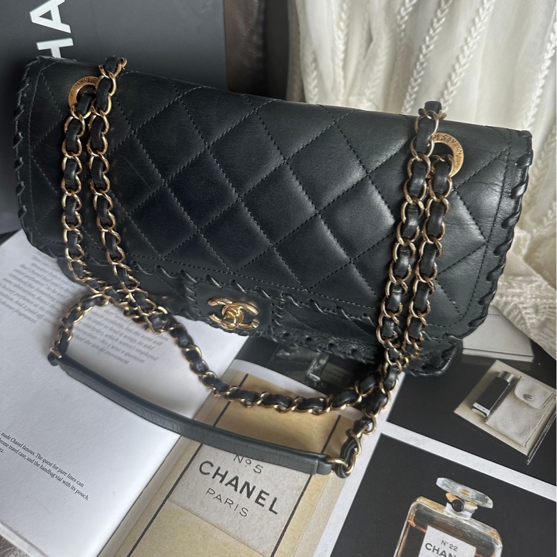 香奈兒單蓋包黑色小牛皮單蓋鏈條包 肩背包 斜背包 香奈兒 bag 斜挎包 單蓋包 CC chanel black calfskin single flap chain-3