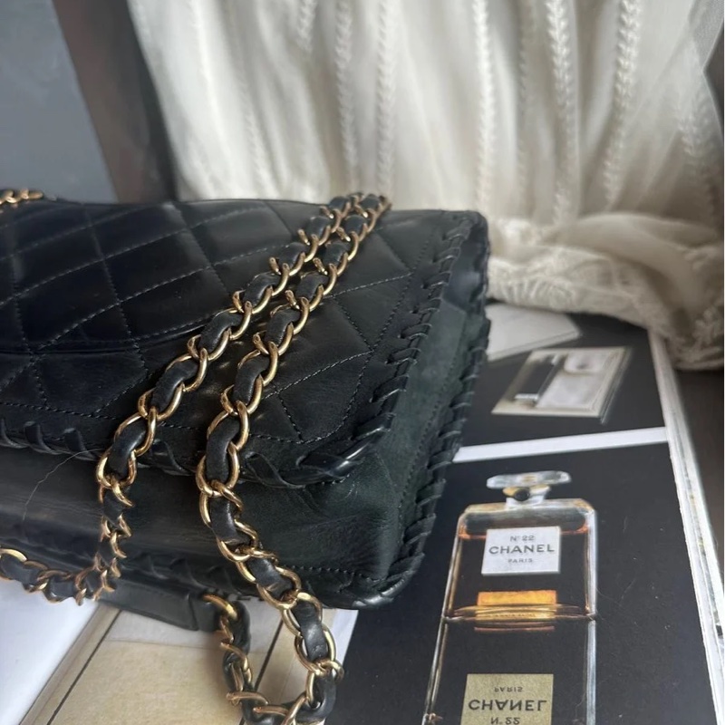 香奈兒單蓋包黑色小牛皮單蓋鏈條包 肩背包 斜背包 香奈兒 bag 斜挎包 單蓋包 CC chanel black calfskin single flap chain-16