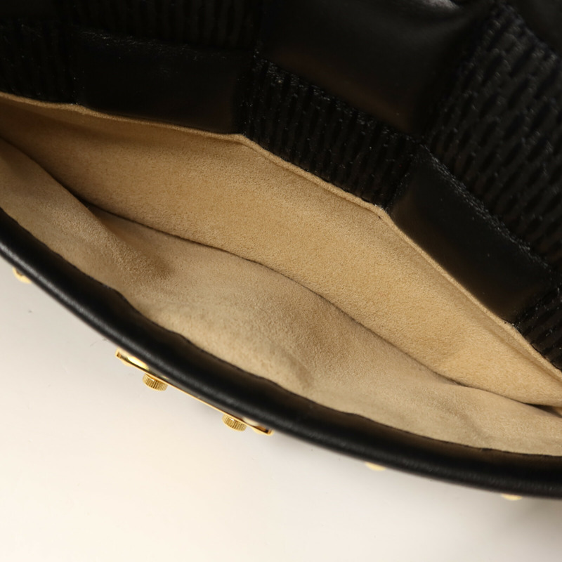LOUIS VUITTON 羊皮皮革Troca PM金扣鏈帶手挽肩背兩用袋-6