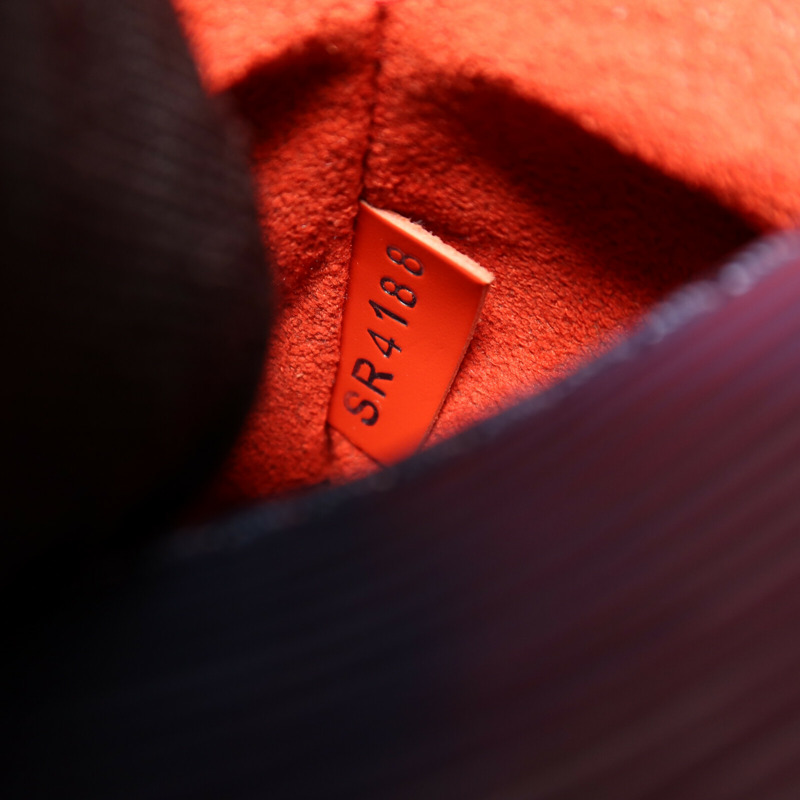 LOUIS VUITTON Epi NeoNoe MM銀扣手挽肩背兩用袋-5