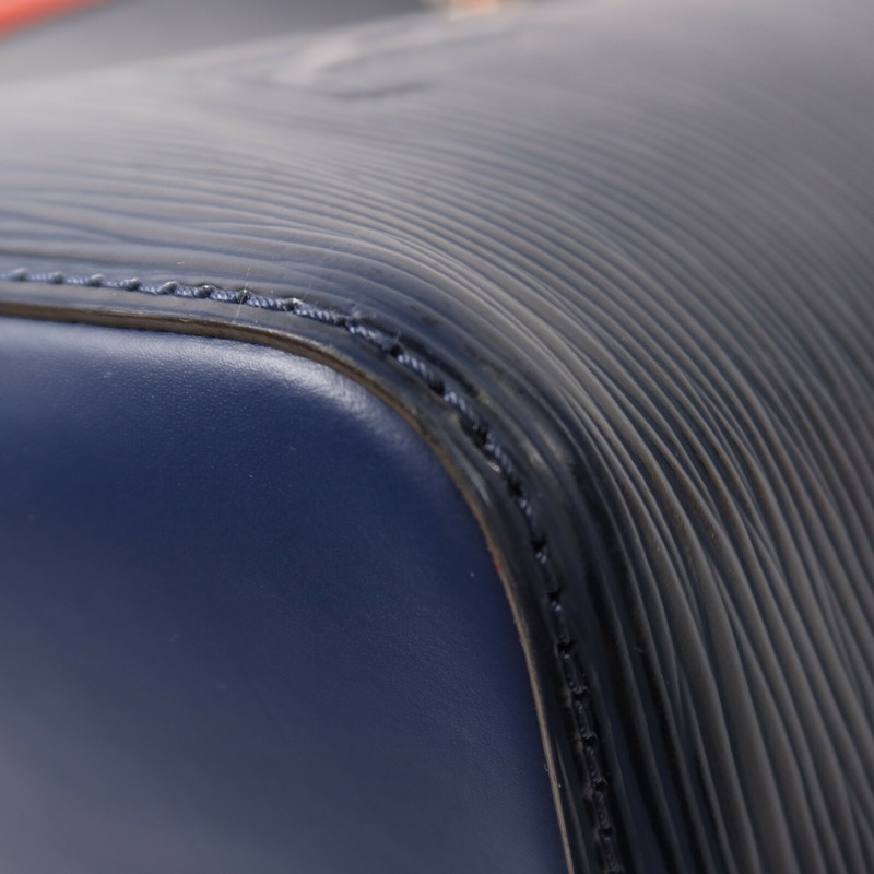 LOUIS VUITTON Epi NeoNoe MM銀扣手挽肩背兩用袋-11