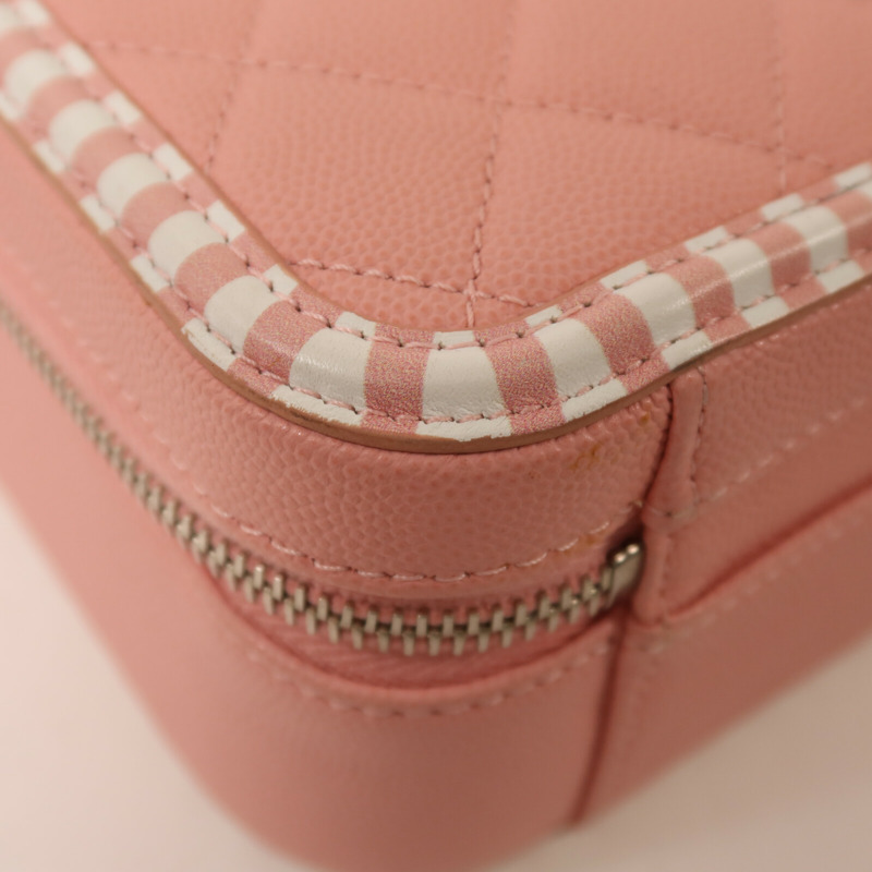 CHANEL 牛皮皮革Vanity Case銀扣鏈帶手挽肩背兩用袋-13