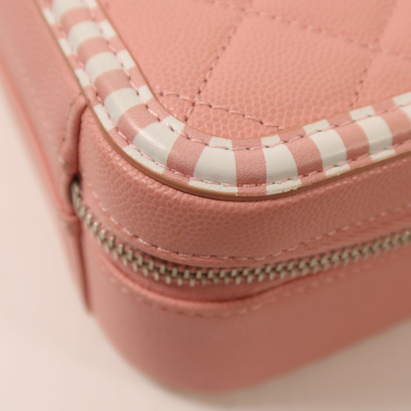 CHANEL 牛皮皮革Vanity Case銀扣鏈帶手挽肩背兩用袋-15